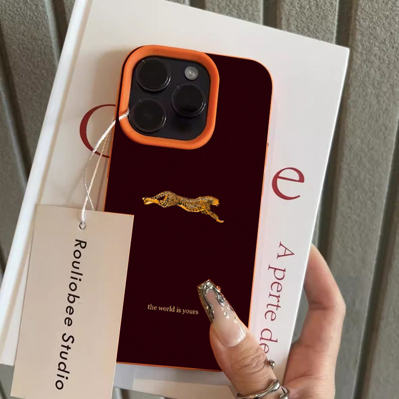 Minimalist Leopard Running Pat - Phone Cases Trending ulasan dan harga